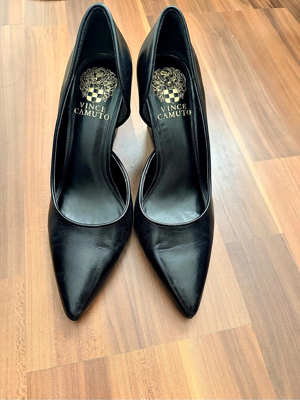 Vince Camuto Black Pointed-Toe Heel wedges